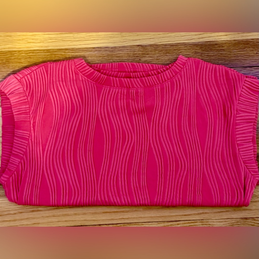 Women’s Pretty Gardens Sleeveless Blouse